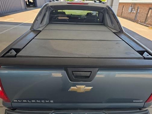 Imperial Blue Metallic 2011 Chevrolet Avalanche 1500 LTZ
