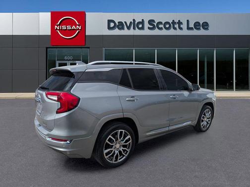 2024 GMC Terrain Denali