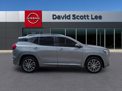 2024 GMC Terrain Denali