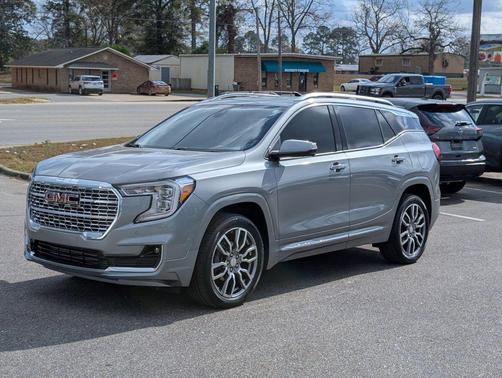 2024 GMC Terrain Denali