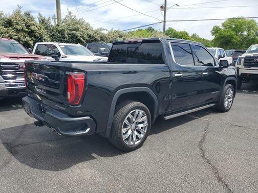 Onyx Black 2024 GMC Sierra 1500 Denali