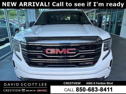 Summit White 2024 GMC Sierra 1500 AT4