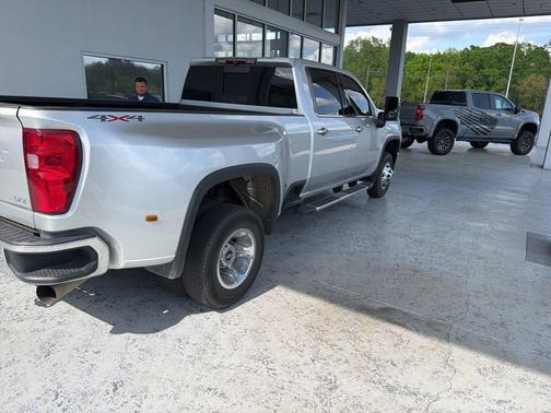 Silver Ice Metallic 2022 Chevrolet Silverado 3500 LTZ