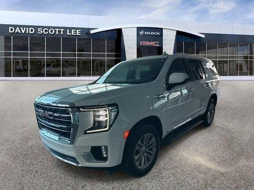 2023 GMC Yukon SLT