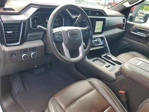 2024 GMC Sierra 2500 Denali