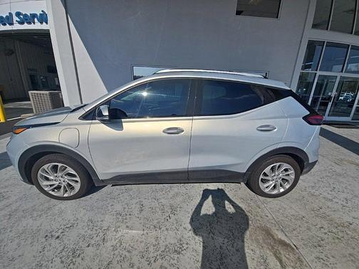 2023 Chevrolet Bolt EUV FWD LT