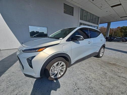 2023 Chevrolet Bolt EUV FWD LT