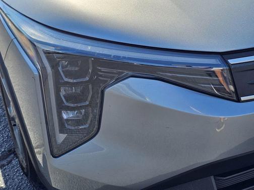 Gray 2025 Kia K4 LXS