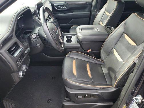 2023 GMC Yukon XL 4WD AT4