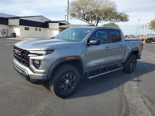 2024 GMC Canyon Elevation
