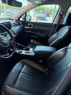 2023 Kia Sorento Hybrid EX