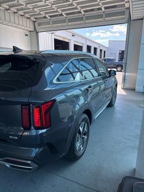 2023 Kia Sorento Hybrid EX