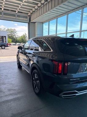 2023 Kia Sorento Hybrid EX