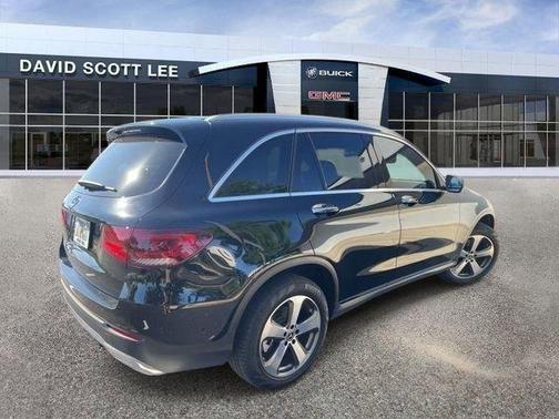Black 2022 Mercedes-Benz GLC 300 Base