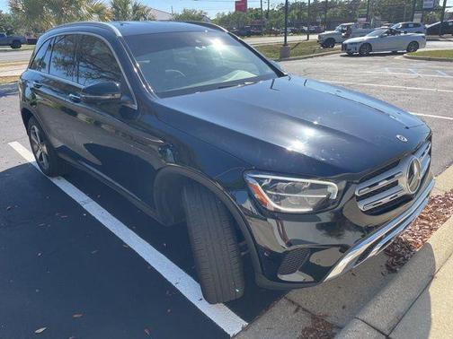 Black 2022 Mercedes-Benz GLC 300 Base