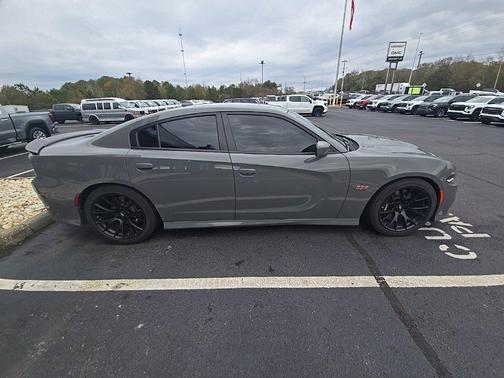 2018 Dodge Charger R/T Scat Pack