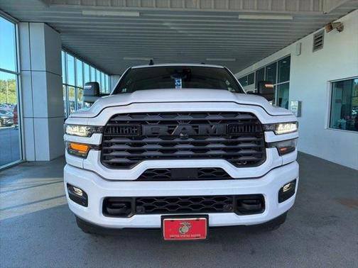 2025 RAM 2500 Big Horn Crew Cab 4x4 6'4' Box