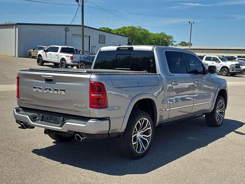 2025 RAM 1500 ST
