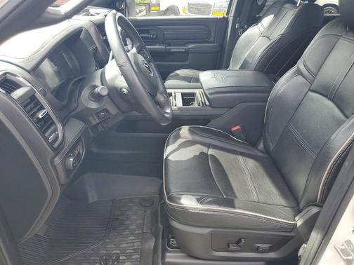 2024 RAM 2500 Limited Crew Cab 4x4 6'4' Box