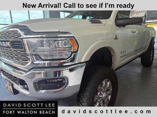 2024 RAM 2500 Limited Crew Cab 4x4 6'4' Box