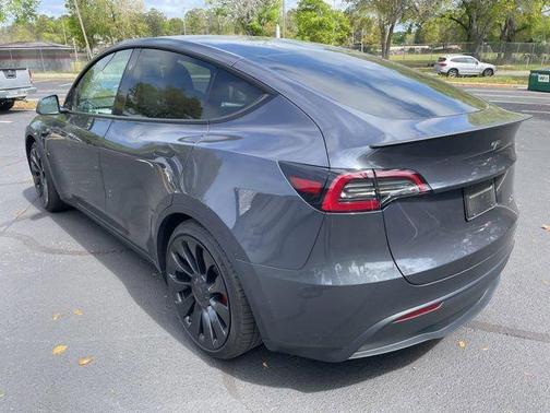 2023 Tesla Model Y Performance Dual Motor All-Wheel Drive