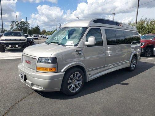 2026 GMC Savana 2500 Work Van