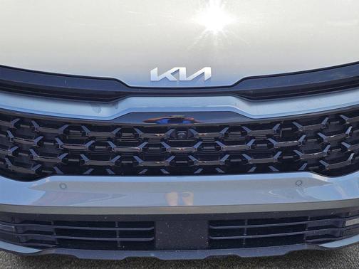 Wolf Gray/Ebony Black Roof 2023 Kia Sportage S
