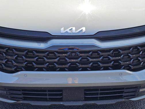 Wolf Gray/Ebony Black Roof 2023 Kia Sportage S