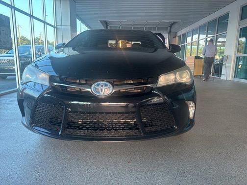 2017 Toyota Camry Hybrid LE