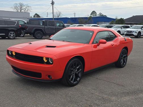2023 Dodge Challenger SXT