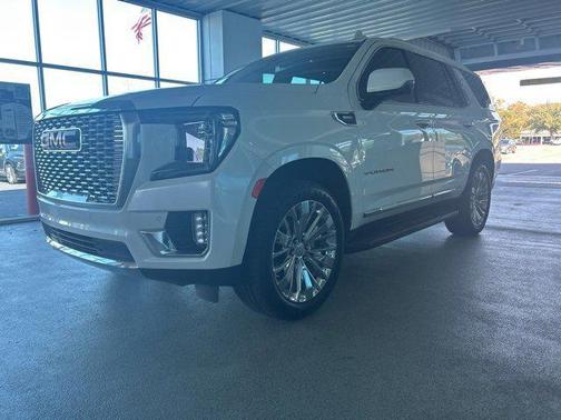 2022 GMC Yukon SLT