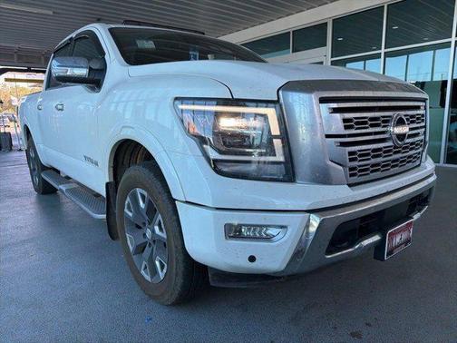 2022 Nissan Titan Platinum Reserve
