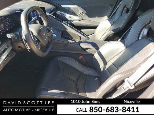 2022 Chevrolet Corvette Stingray w/2LT