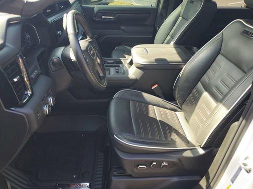 2025 GMC Sierra 2500 AT4X