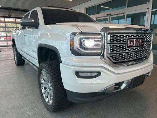 White Frost Tricoat 2017 GMC Sierra 1500 Denali