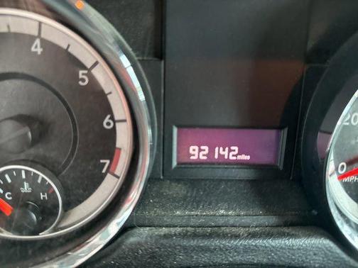 Black 2019 Dodge Grand Caravan SXT