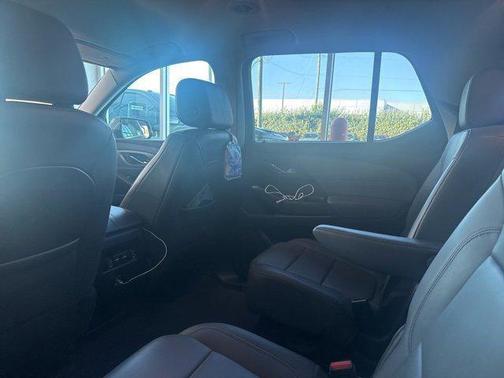 2020 Chevrolet Traverse LT Leather