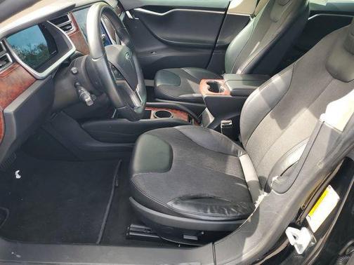 Black 2013 Tesla Model S Base