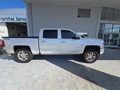 2018 Chevrolet Silverado 1500 High Country