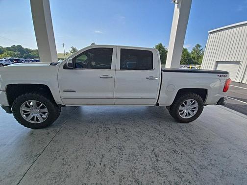 2018 Chevrolet Silverado 1500 High Country