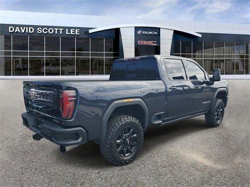 2025 GMC Sierra 2500 AT4