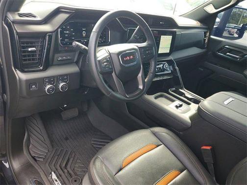 2025 GMC Sierra 2500 AT4