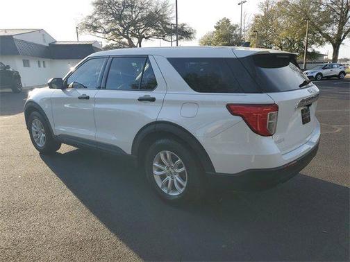 2021 Ford Explorer Base