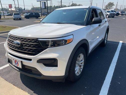 2021 Ford Explorer Base