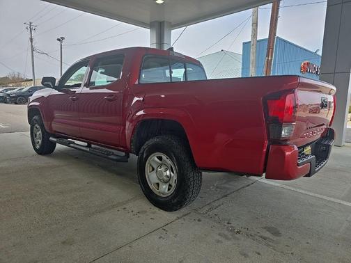 2018 Toyota Tacoma SR