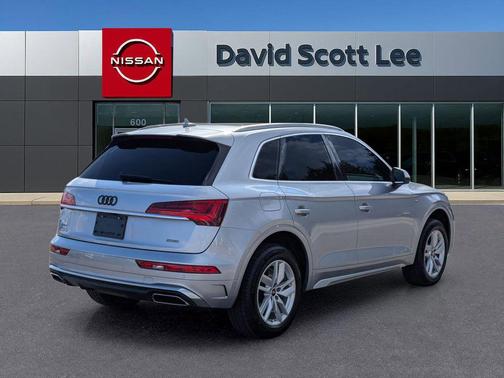 2022 Audi Q5 45 S line Premium