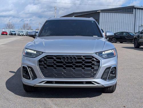 2022 Audi Q5 45 S line Premium