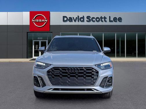 2022 Audi Q5 45 S line Premium