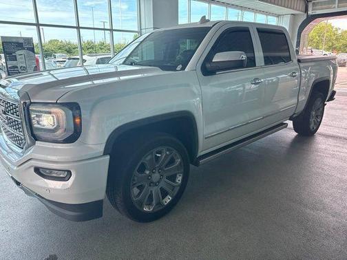 White Frost Tricoat 2018 GMC Sierra 1500 Denali