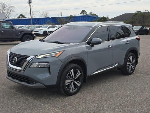 2021 Nissan Rogue SL